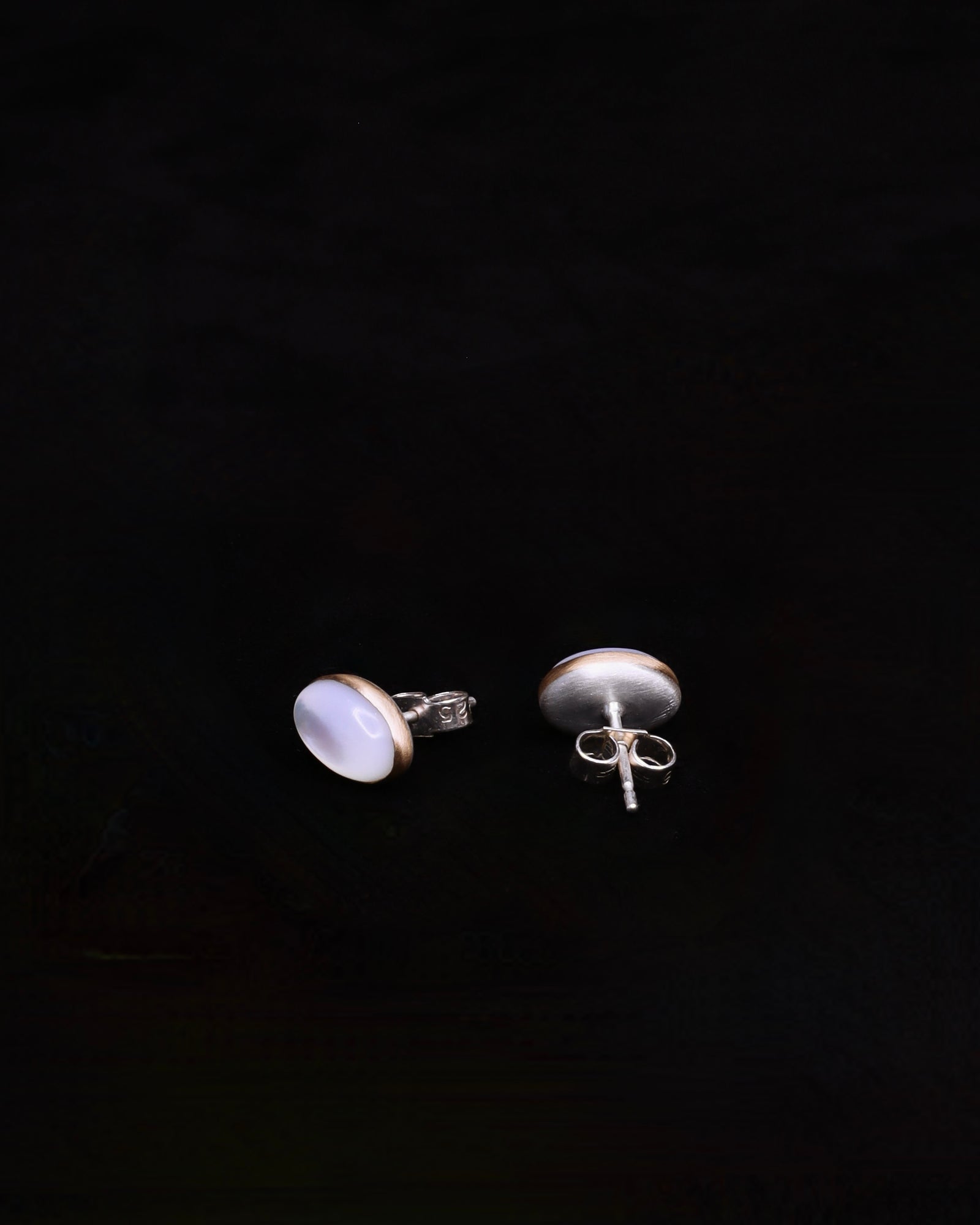Mother of Pearl 18ct gold and silver seed earrings