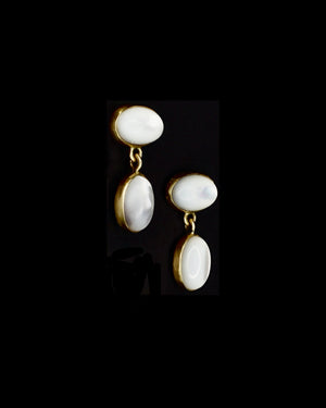 Mother of Pearl 18ct gold double seed earrings